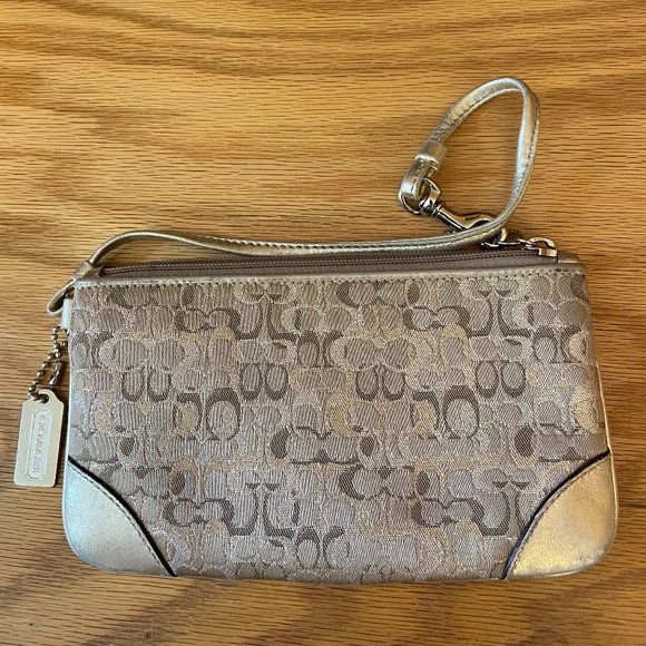 Coach Gold Silver Tan Vintage Evening Bag Wristlet - Picture 1 of 3
